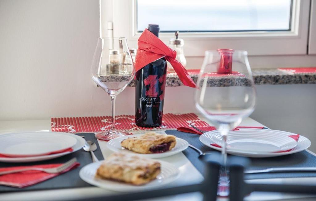 Roza Apartment Rijeka Luaran gambar